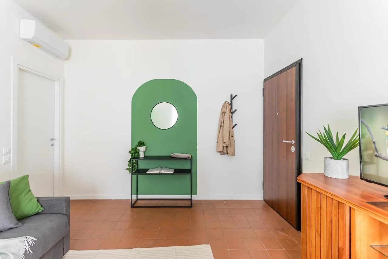 Lucrezia Apartments - Pavia City - By Host4U