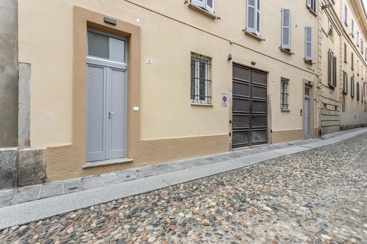 Lucrezia Apartments - Pavia City - By Host4U