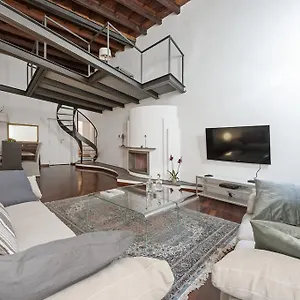 Antique-modern Flat By Navona Square Appartamento Roma